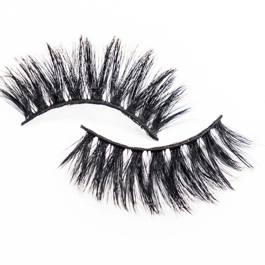 Aviva – Elegant 3D Mink Lash Strip for Soft Glam & Flirty Volume