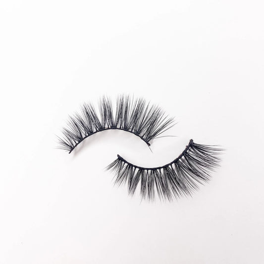 Kixi 3D Mink Lash Strips – Wispy, Fluffy Volume | Reusable & Lightweight